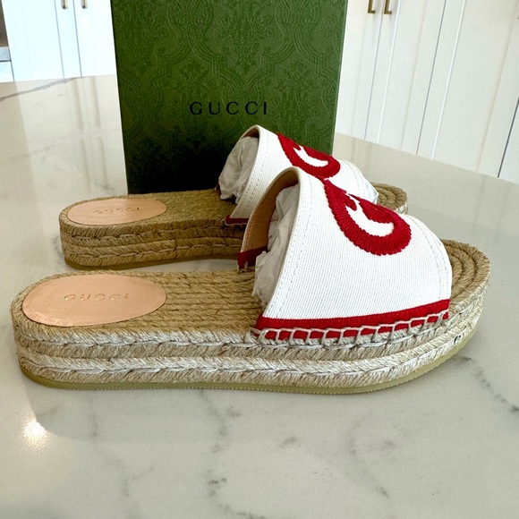 Gucci GG Pilar Espadrille Sandals - Picture 4 of 10
